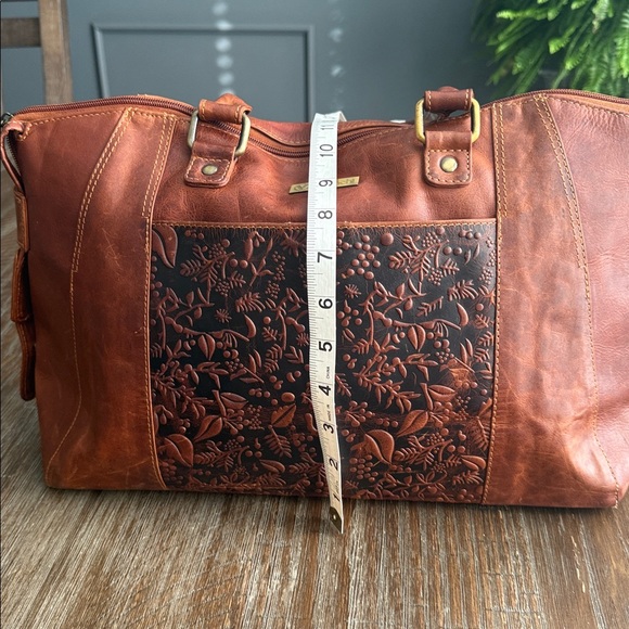 VALENCHI Genuine Real Leather Tote Bag/Purse Flower Embossed - Picture 8 of 17